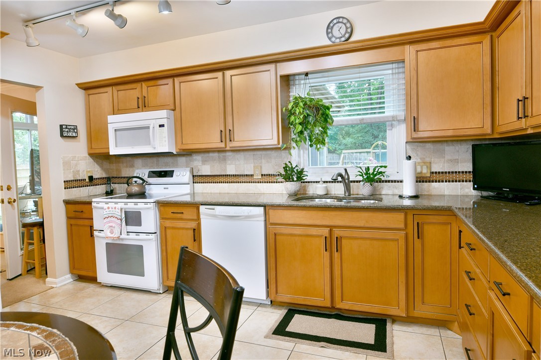 5841 Sampson Drive Girard OH 44420