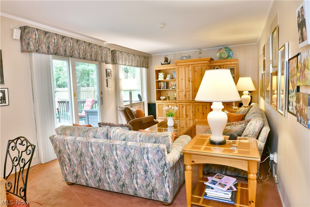 5841 Sampson Drive Girard OH 44420