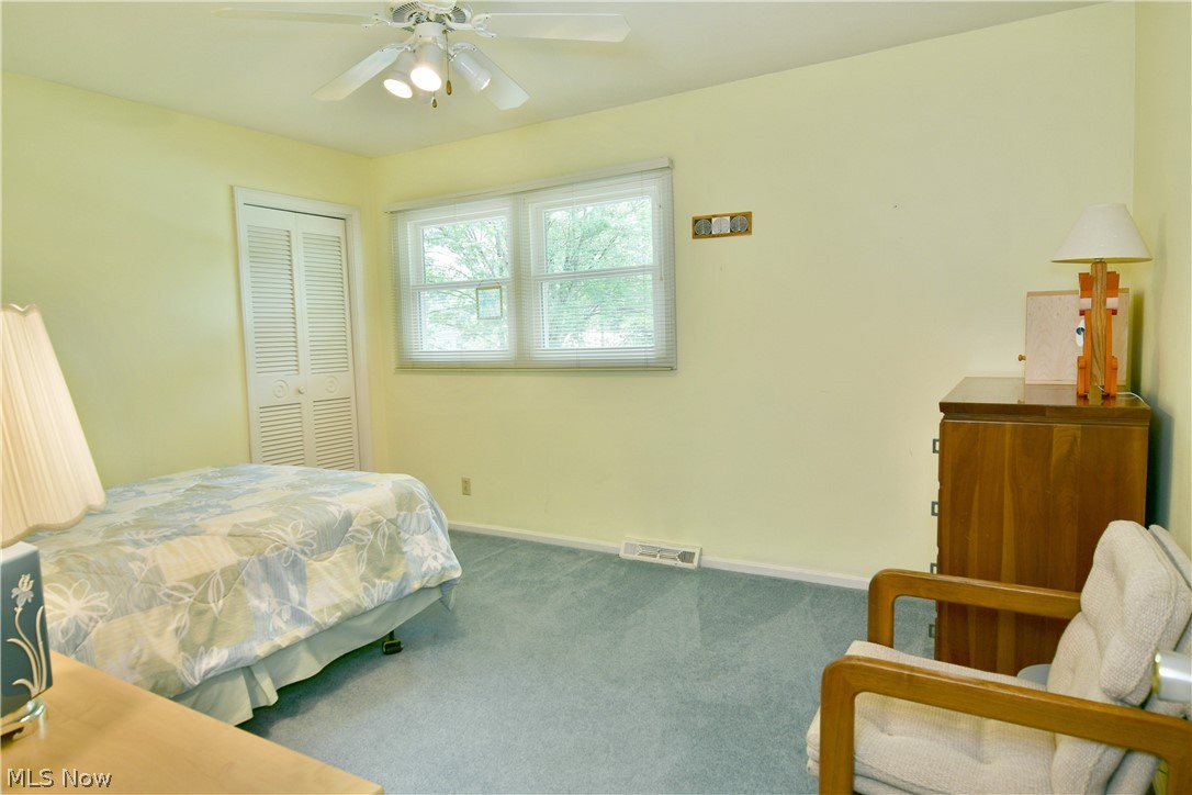 5841 Sampson Drive Girard OH 44420