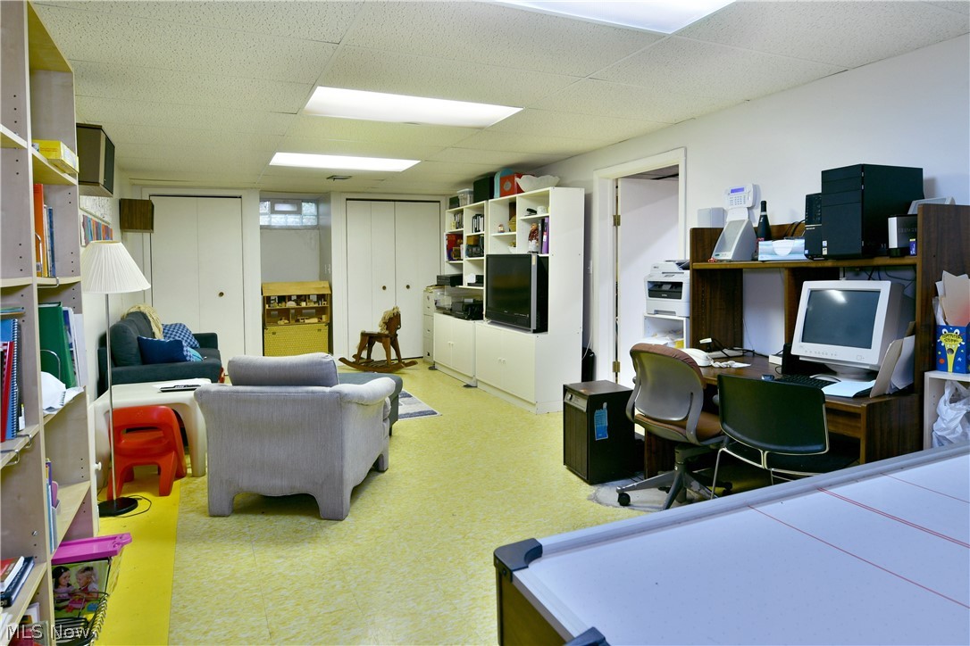 5841 Sampson Drive Girard OH 44420