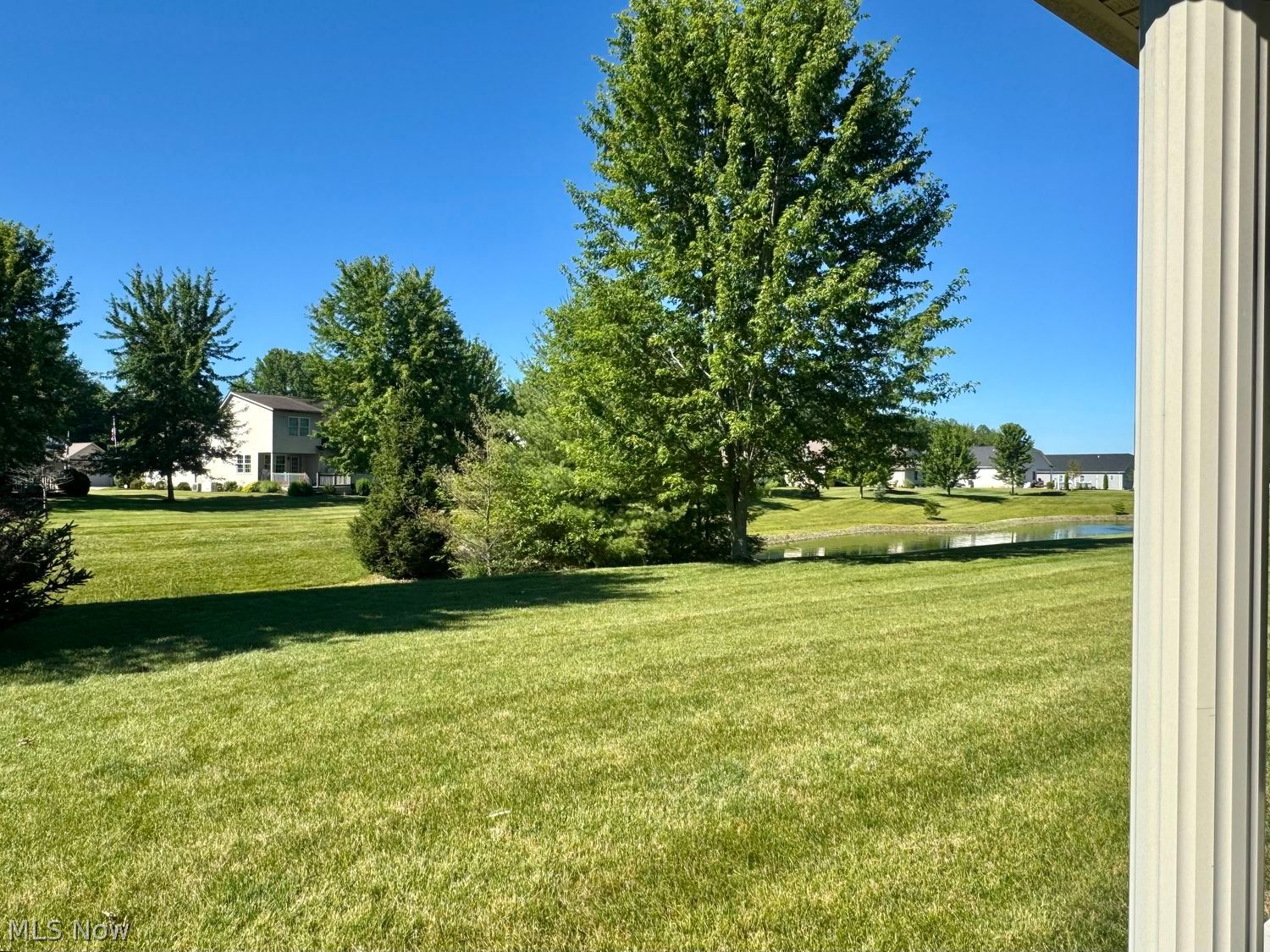1132 Hunting Hollow Grafton OH 44044