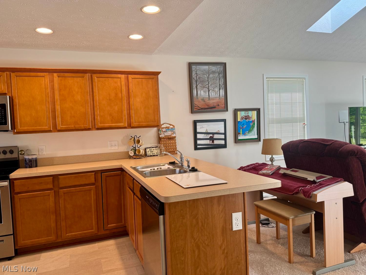 1132 Hunting Hollow Grafton OH 44044