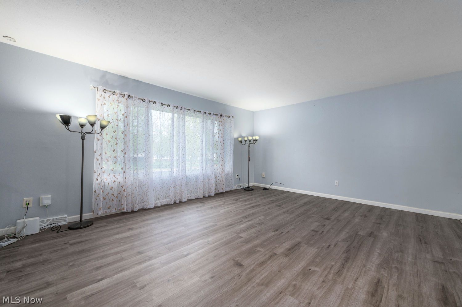 24763 Doe Drive North Olmsted OH 44070