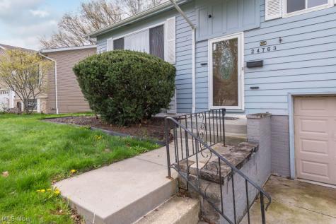24763 Doe Drive North Olmsted OH 44070