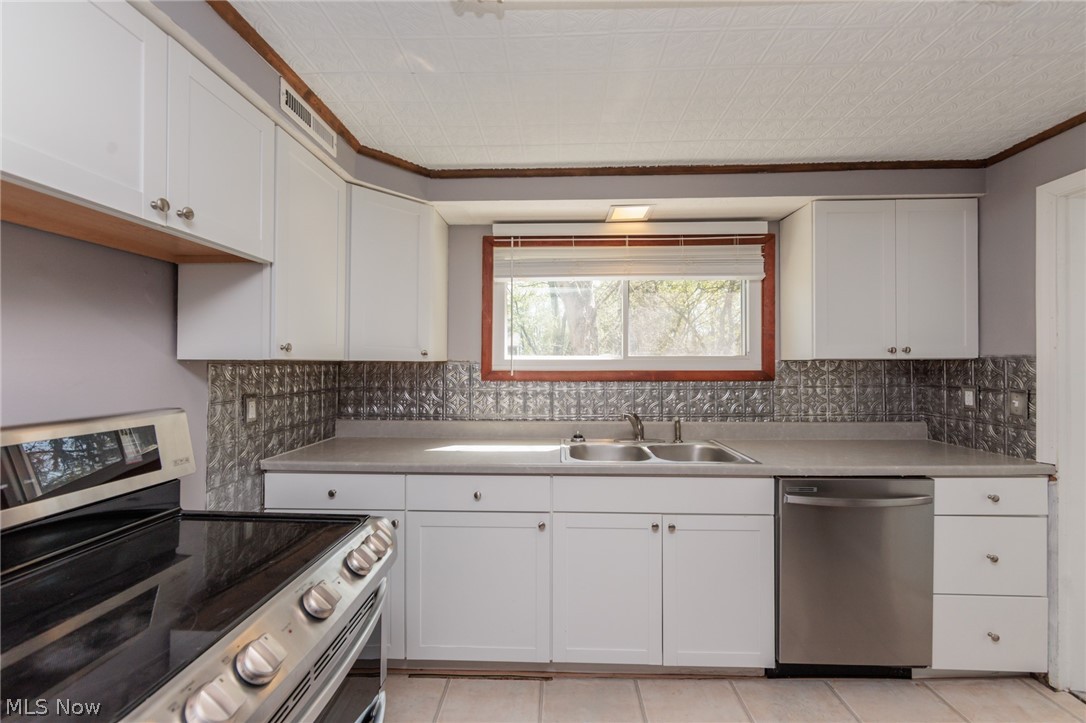 3679 Sanford Avenue Stow OH 44224