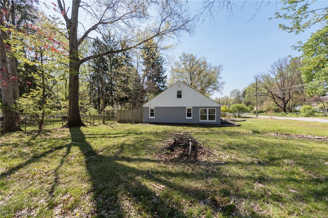 3679 Sanford Avenue Stow OH 44224