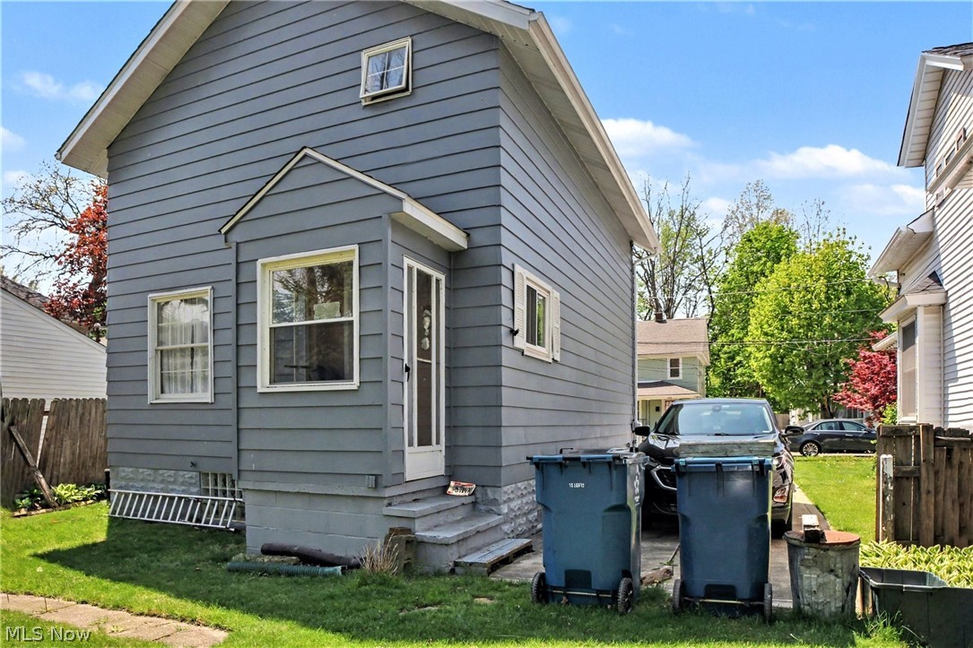 419 Meadow Lane Painesville OH 44077