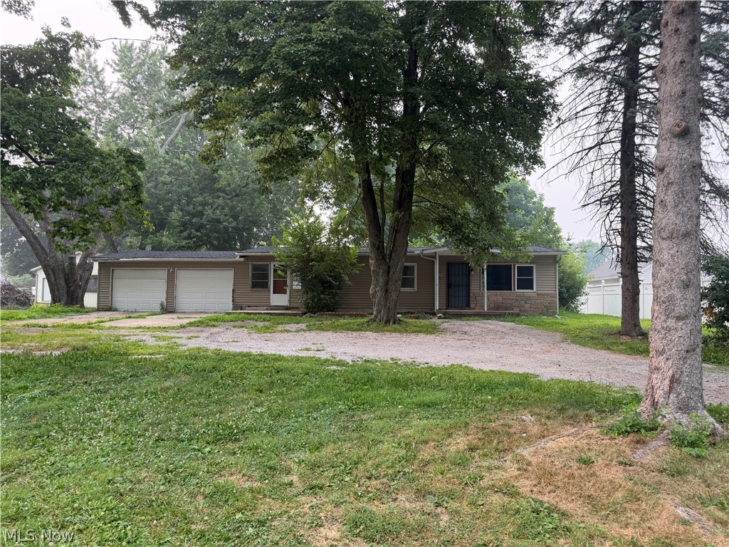 6933 Navarre Road SW Massillon OH 44646