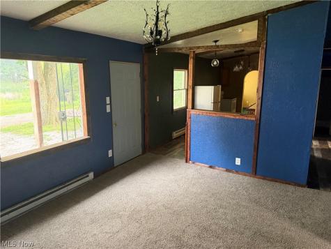 6933 Navarre Road SW Massillon OH 44646