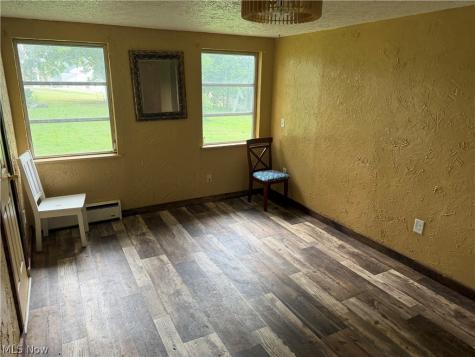 6933 Navarre Road SW Massillon OH 44646