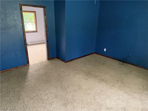 6933 Navarre Road SW Massillon OH 44646