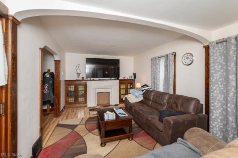 4572 W 149th Street Cleveland OH 44135