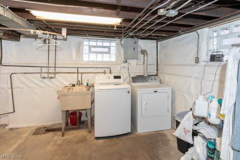 4572 W 149th Street Cleveland OH 44135