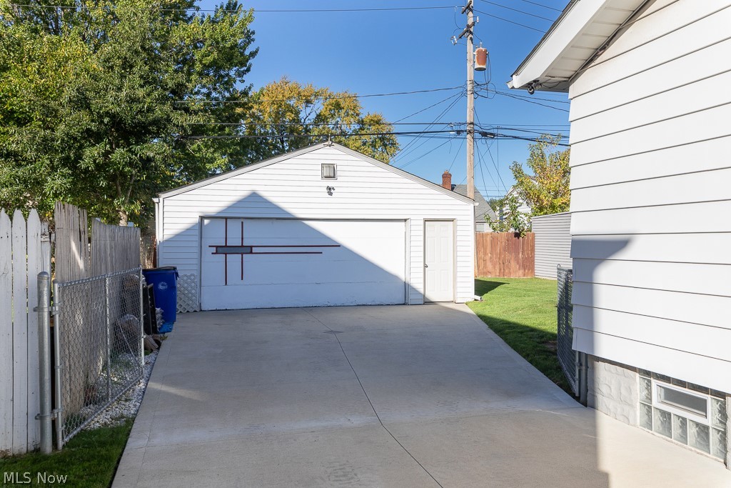 4572 W 149th Street Cleveland OH 44135