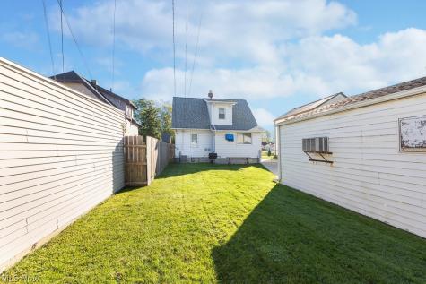 4572 W 149th Street Cleveland OH 44135