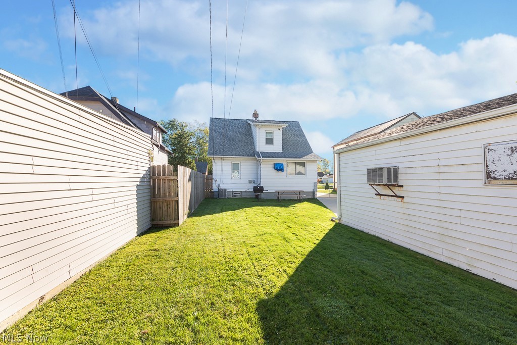 4572 W 149th Street Cleveland OH 44135