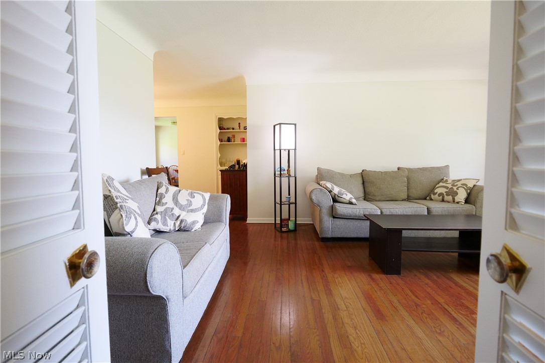 5931 Mayberry Avenue Mayfield Heights OH 44124