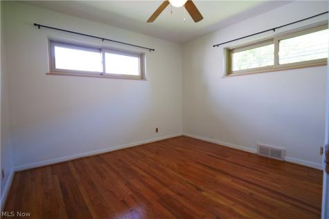 5931 Mayberry Avenue Mayfield Heights OH 44124