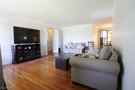 5931 Mayberry Avenue Mayfield Heights OH 44124