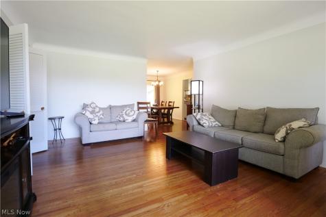 5931 Mayberry Avenue Mayfield Heights OH 44124