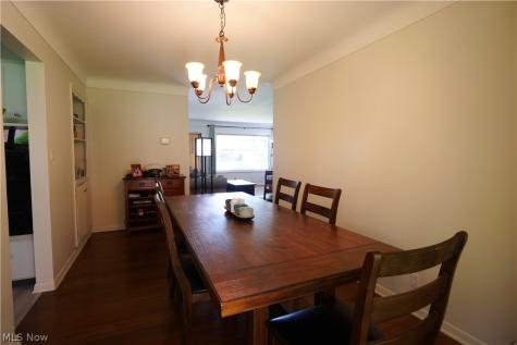 5931 Mayberry Avenue Mayfield Heights OH 44124