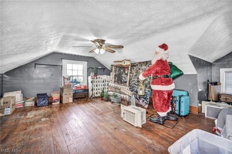 251 Norton Avenue Barberton OH 44203