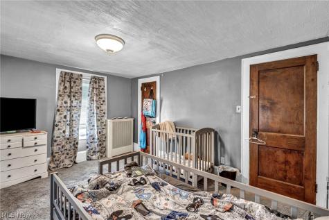 251 Norton Avenue Barberton OH 44203