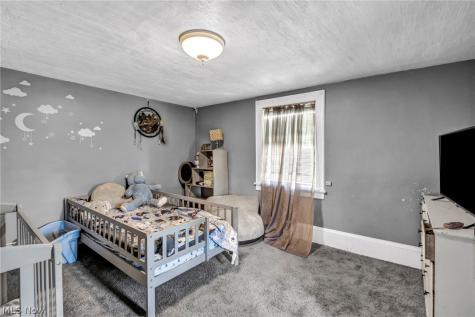 251 Norton Avenue Barberton OH 44203