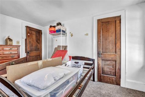 251 Norton Avenue Barberton OH 44203