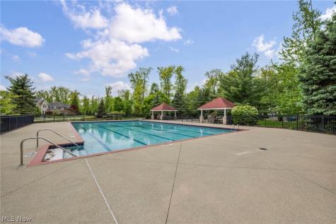 32708 Albion Drive Avon Lake OH 44012