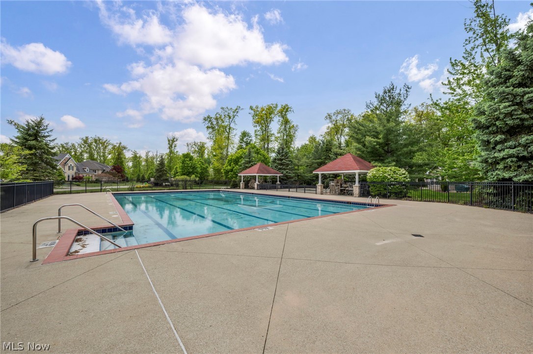 32708 Albion Drive Avon Lake OH 44012