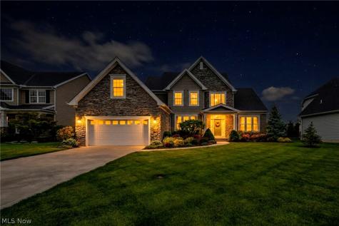 32708 Albion Drive Avon Lake OH 44012