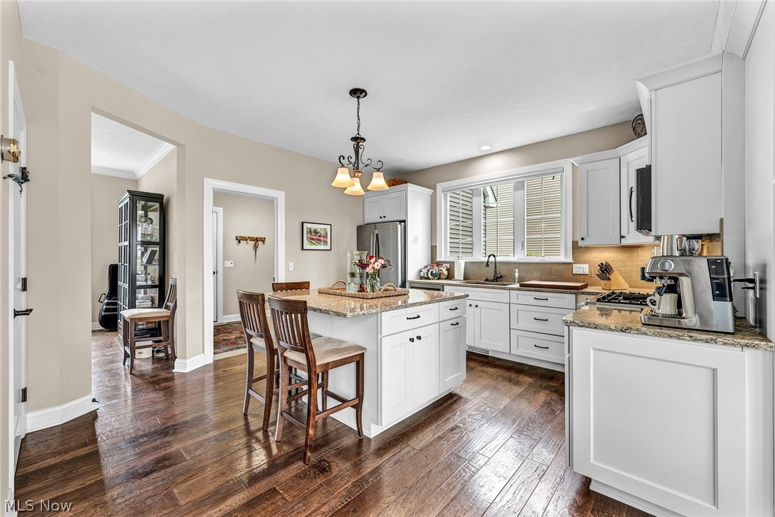 32708 Albion Drive Avon Lake OH 44012