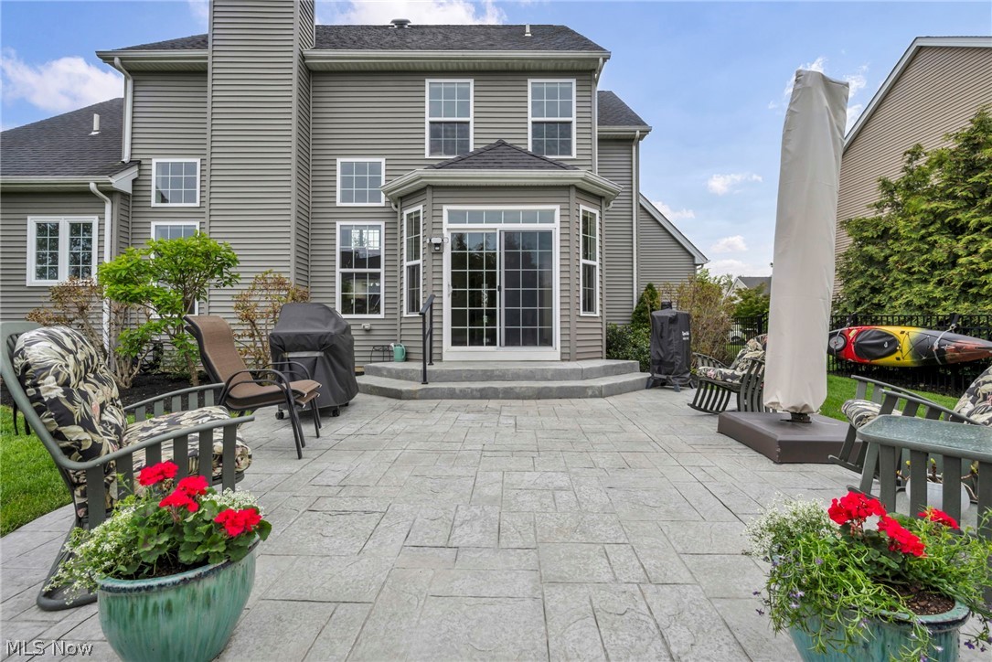 32708 Albion Drive Avon Lake OH 44012