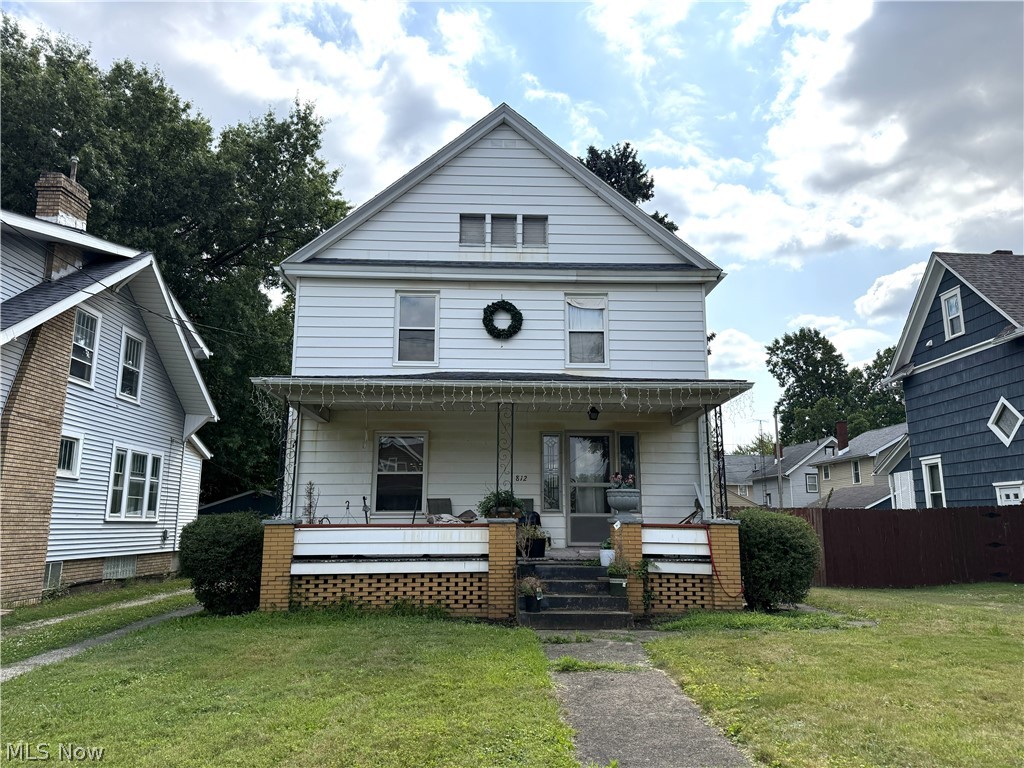812 Clarendon Avenue NW Canton OH 44708