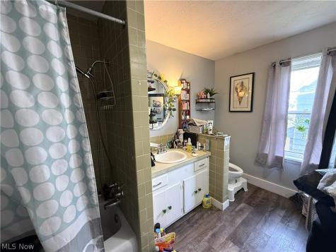 812 Clarendon Avenue NW Canton OH 44708
