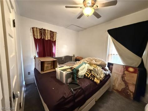 812 Clarendon Avenue NW Canton OH 44708