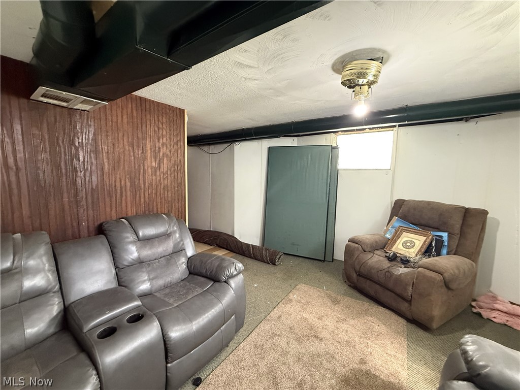 812 Clarendon Avenue NW Canton OH 44708