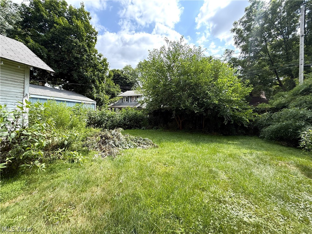 812 Clarendon Avenue NW Canton OH 44708