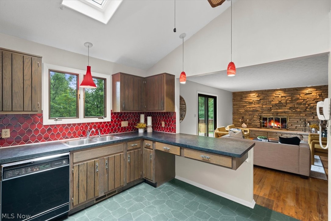 409 Whittlesey Drive Tallmadge OH 44278