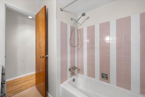 409 Whittlesey Drive Tallmadge OH 44278