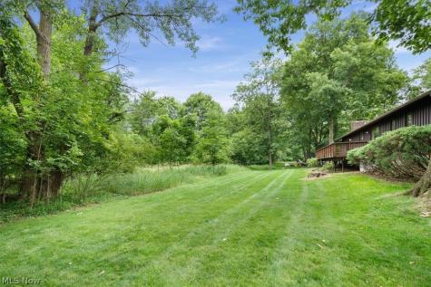 409 Whittlesey Drive Tallmadge OH 44278