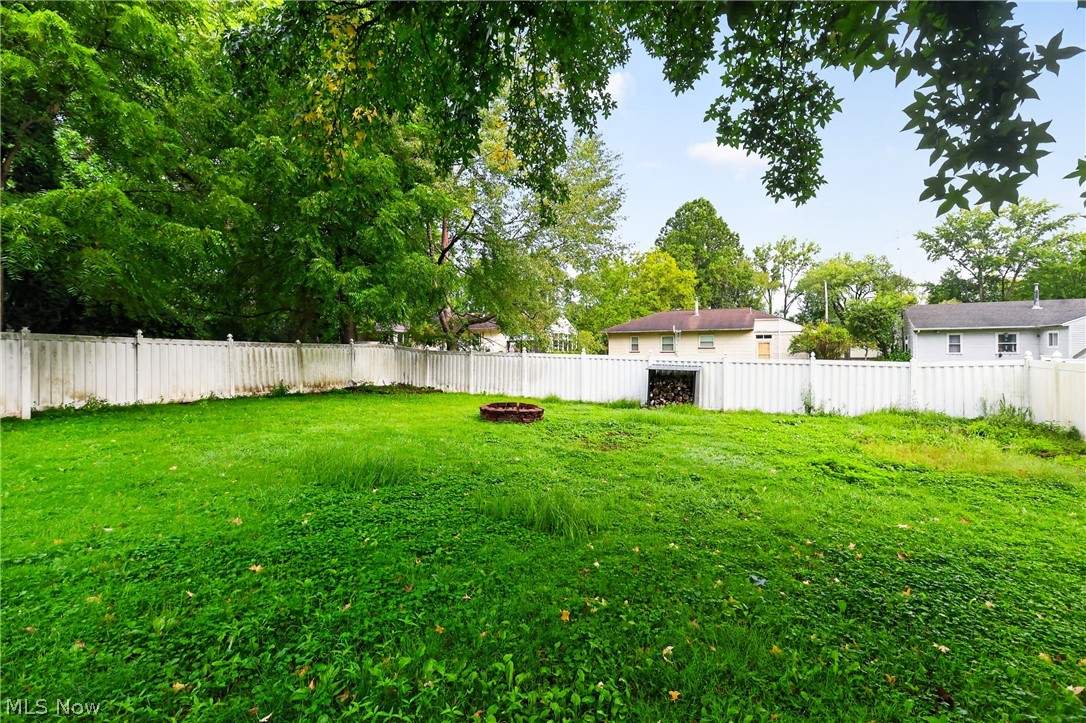 4345 Stoneybrook Drive SE Warren OH 44484