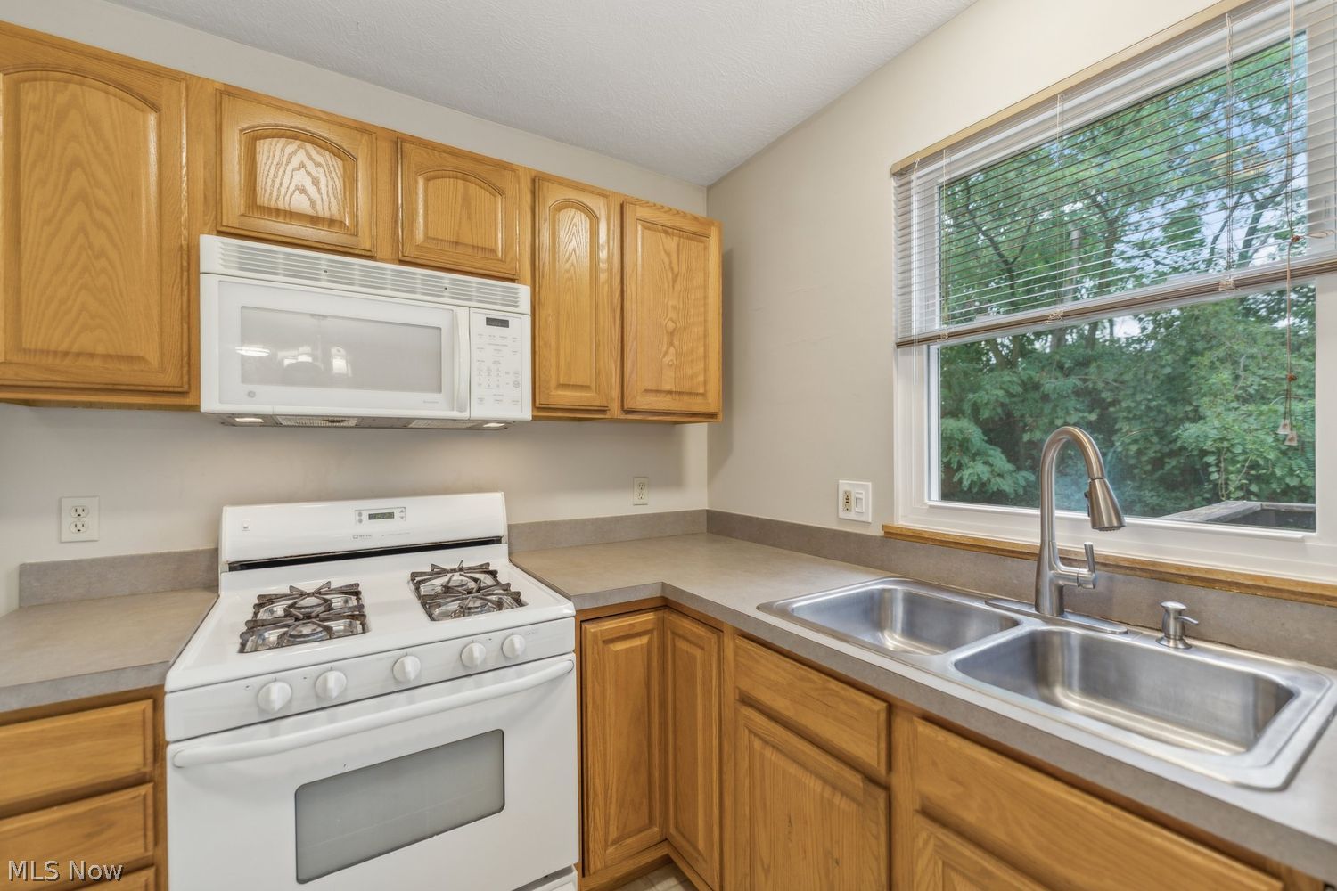 4431 Lockmoor Lane Brunswick OH 44212
