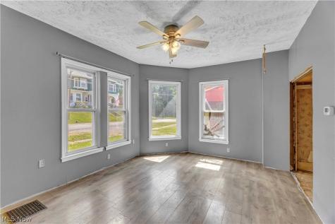 104 High Street Lodi OH 44254