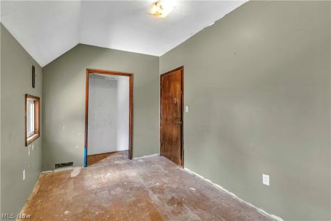 104 High Street Lodi OH 44254