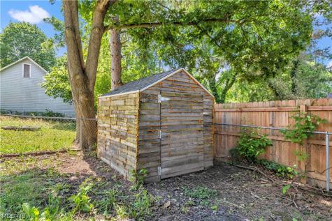104 High Street Lodi OH 44254
