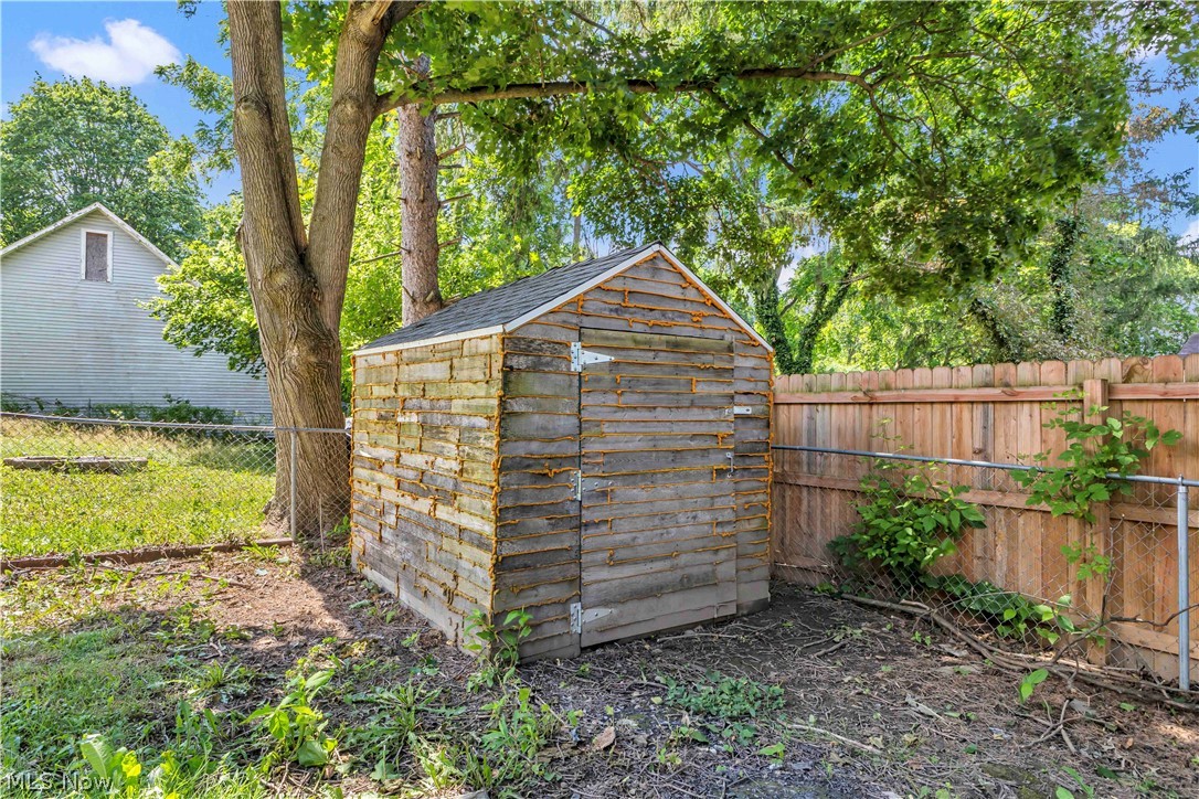 104 High Street Lodi OH 44254