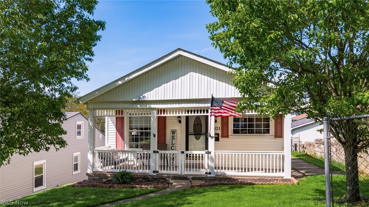 821 Stewart Avenue Cambridge OH 43725