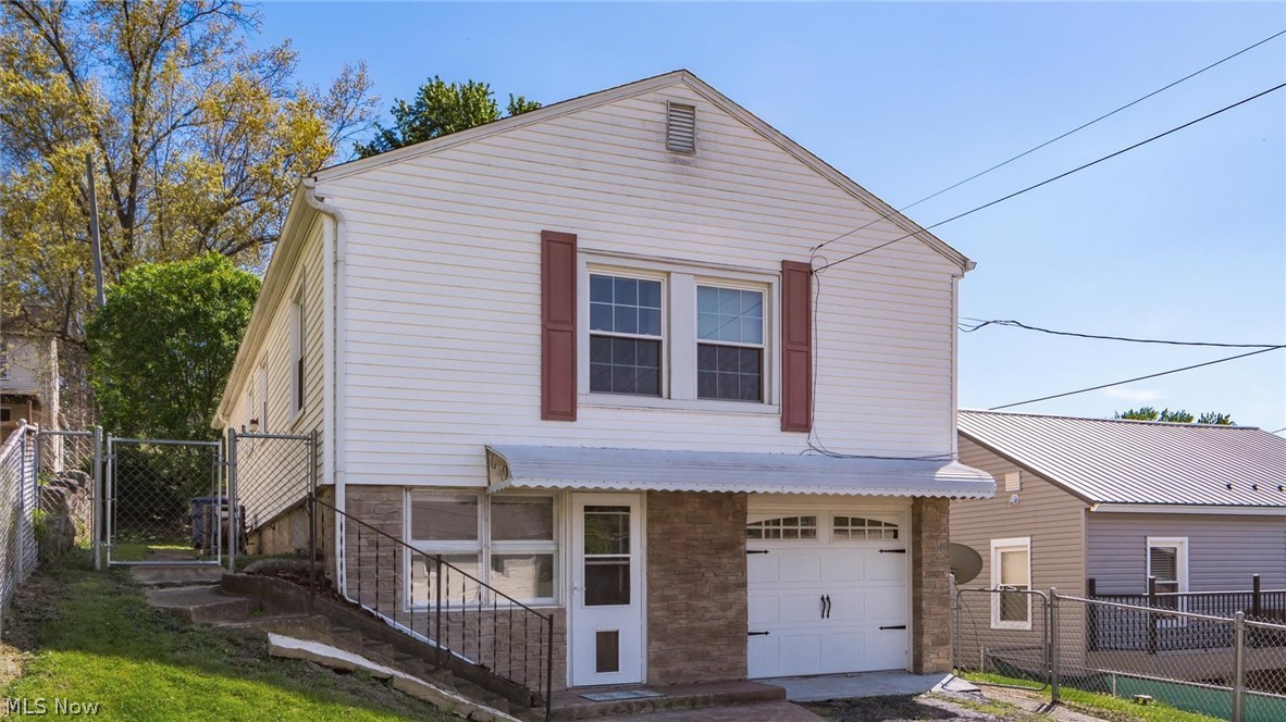 821 Stewart Avenue Cambridge OH 43725